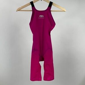 NWOT Women’s Blueseventy Pink Magenta Triathlon Racing Suit XS